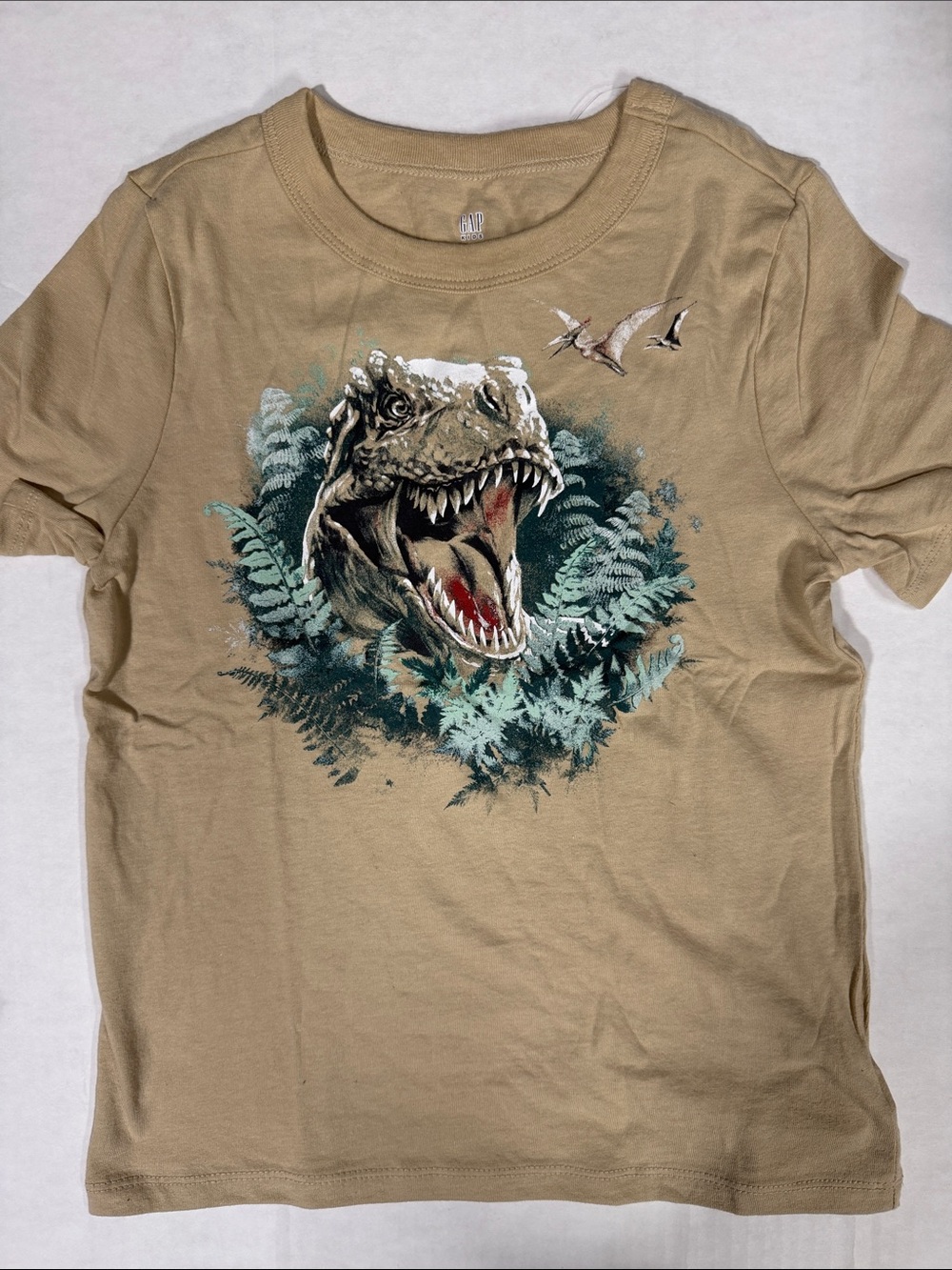 Gap Kids T-Shirt with Dinosaur Graphic - Tan size small 6/7